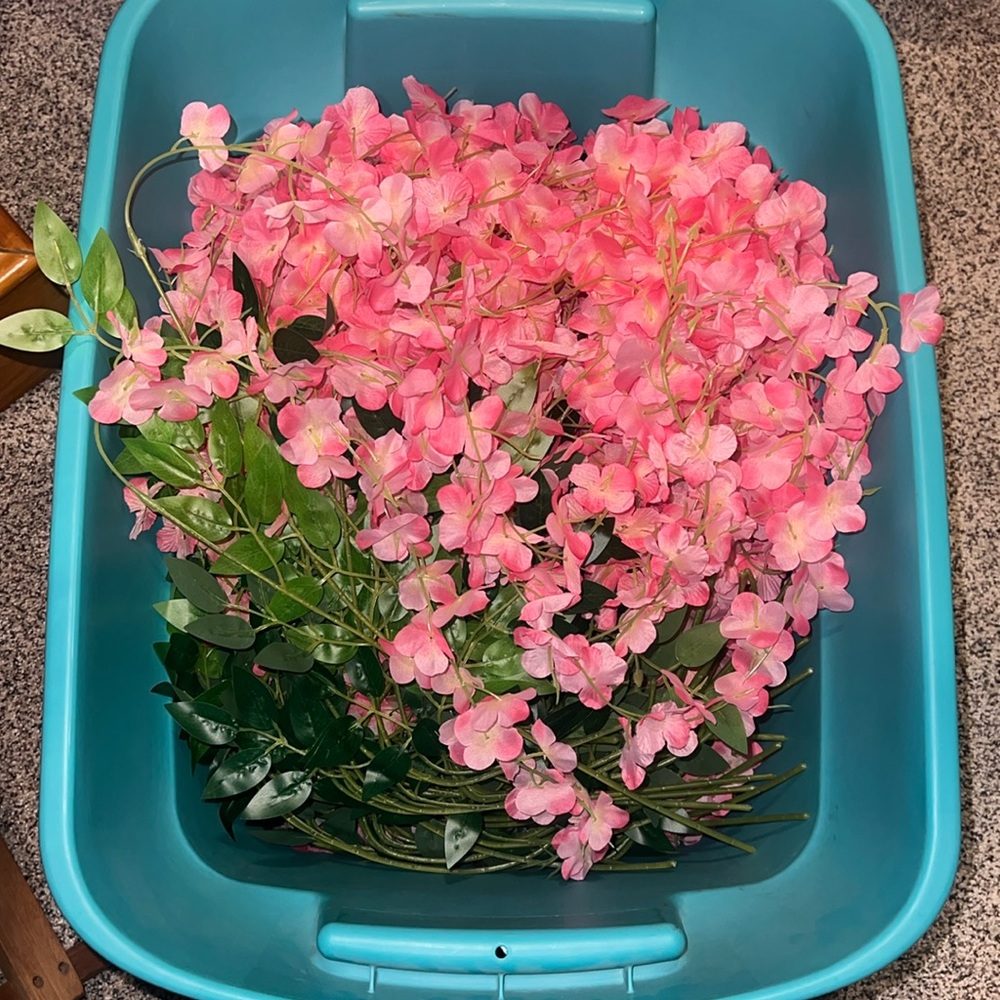 Artificial Flowers Fake Wisteria Vine Hanging Garland. Used ones no damage